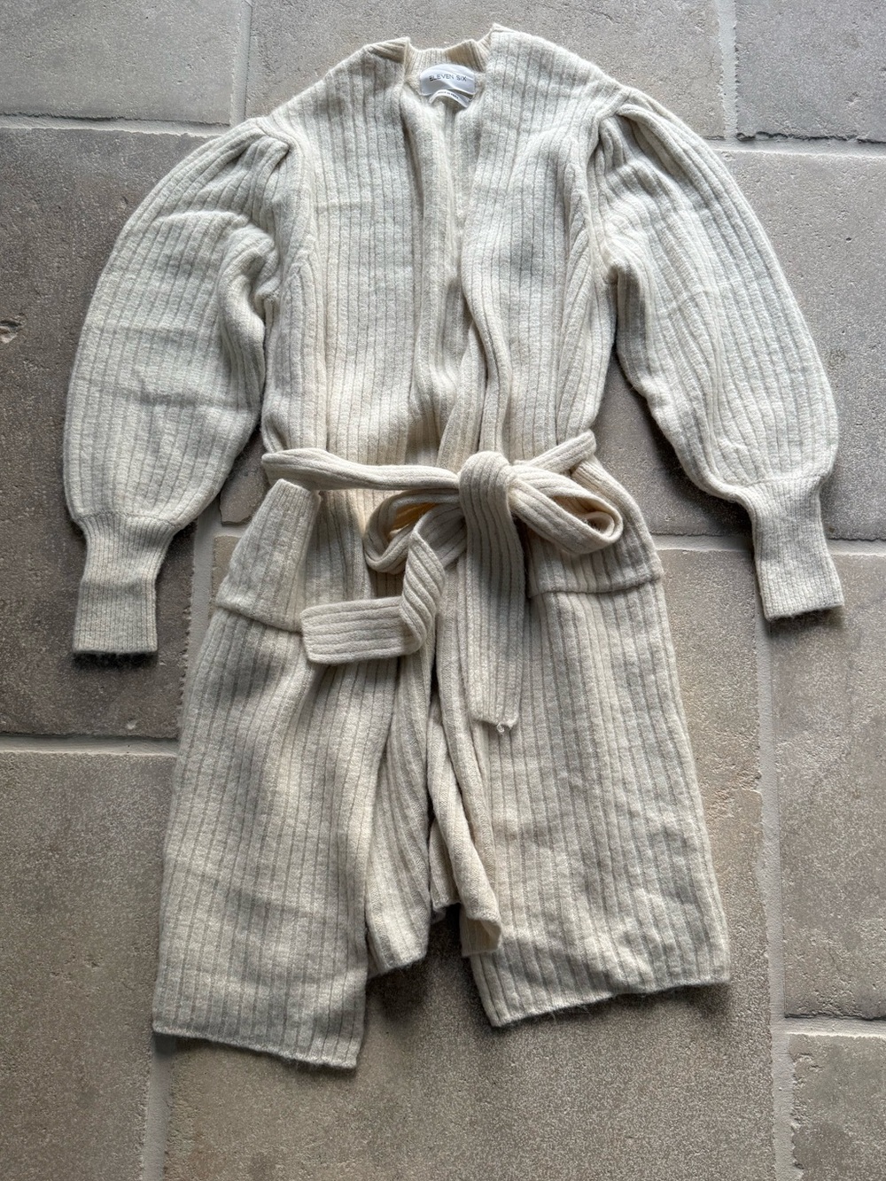 Eleven Six Alpaca sweater XS/S